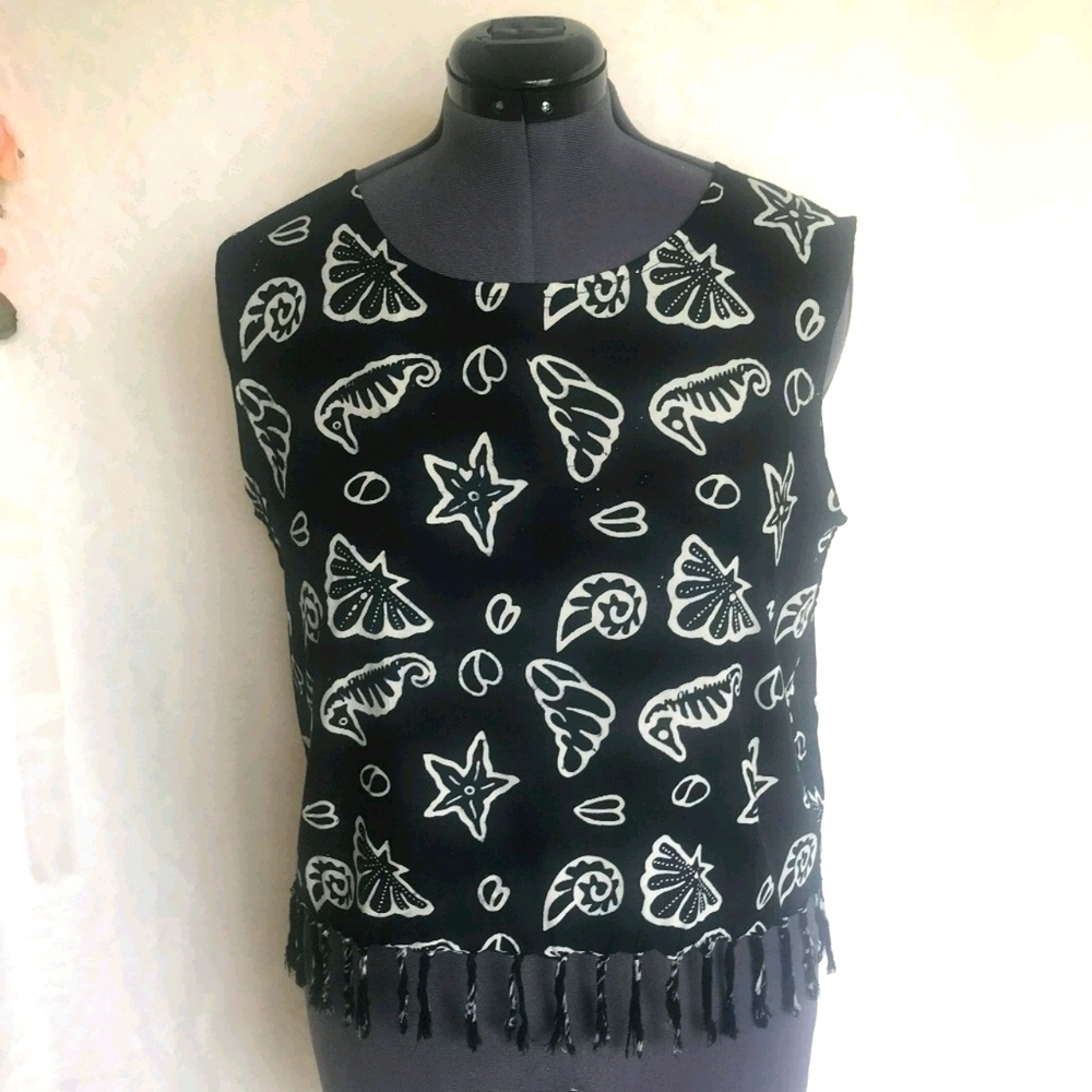 *4/$20* Bali Moon Black & White Sea Shells Blouse